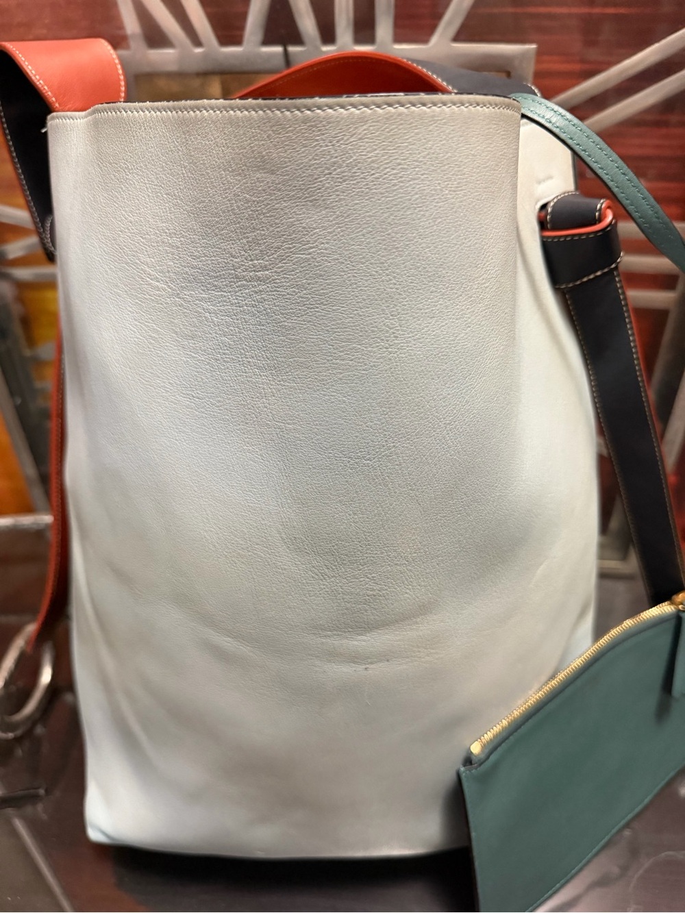 Celine Calfskin Twisted Cabas - Picture 7 of 14